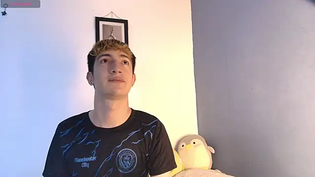 Snapshot of Erick_Taylor3 chatting on 07-16-26, 08:28 Erick Taylor3 online show from 07-16-26, 08:28