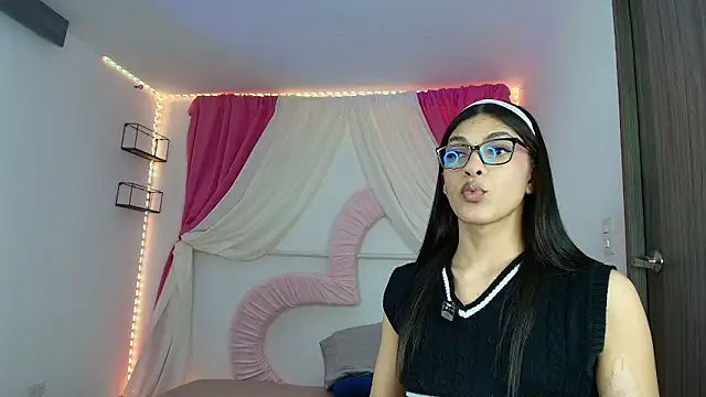 Arimoonn online show from 04-22-26, 12:28