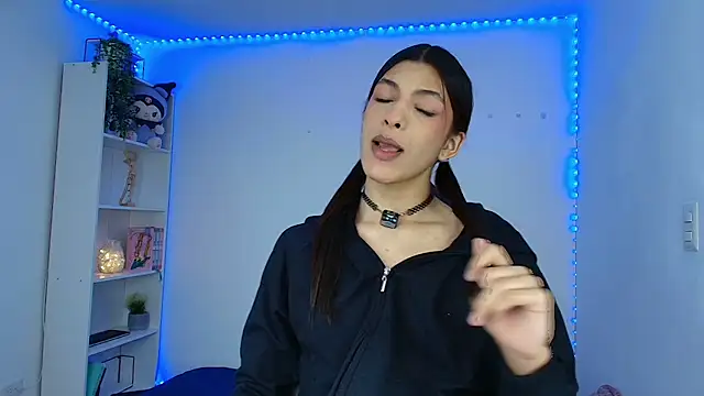 Arimoonn online show from 06-12-26, 11:52