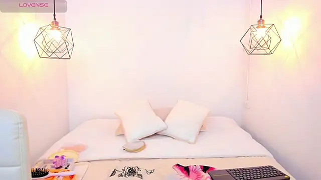 Georgia   online show from 03-27-26, 01:45