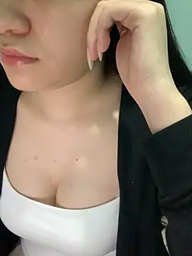 May2k2 online show from 11-06-25, 03:10