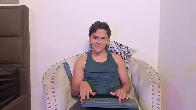 Salomon Mendoza online show from 10-27-25, 05:30