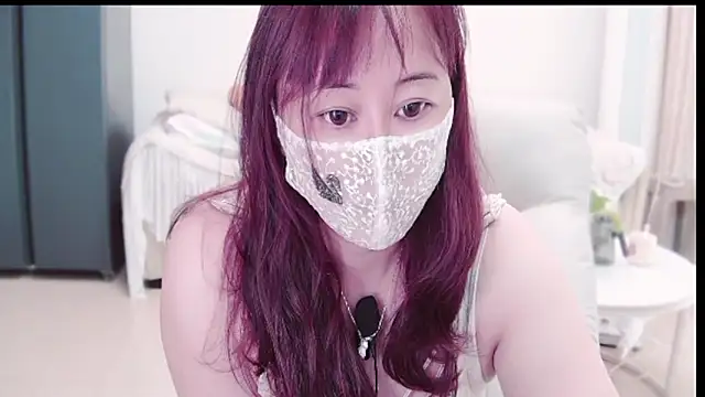 Dinan-y online show from 10-31-25, 07:05