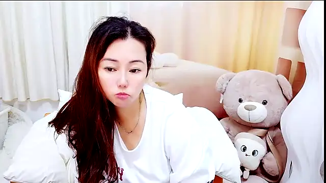 Dinan-y online show from 03-15-26, 06:09