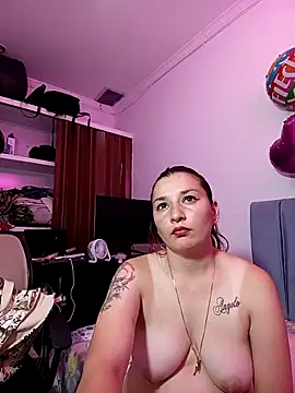 Snapshot of camilaloves1 chatting on 04-11-26, 12:42 camilaloves1 online show from 04-11-26, 12:42