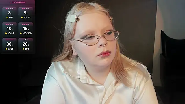 LottieReed online show from 05-22-26, 07:06