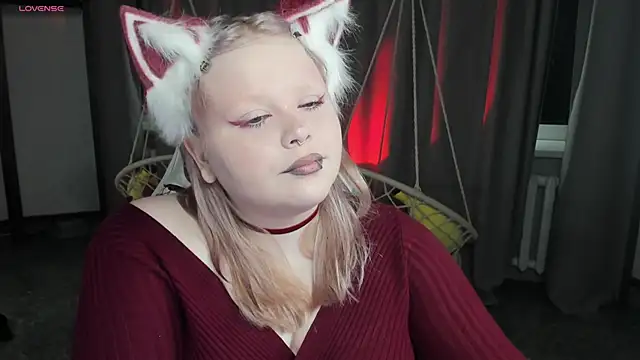 LottieReed online show from 05-31-26, 06:41