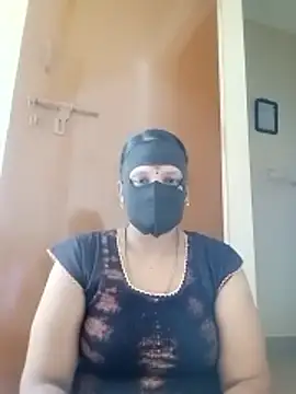 tamilammu1431 online show from 01-14-26, 07:56