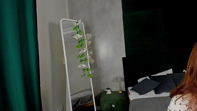 Nika Jonson online show from 11-01-25, 05:36