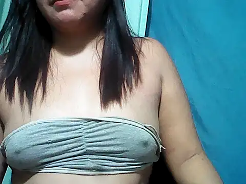 Snapshot of lady_pam2025 chatting on 04-10-26, 01:01 lady pam2025 online show from 04-10-26, 01:01