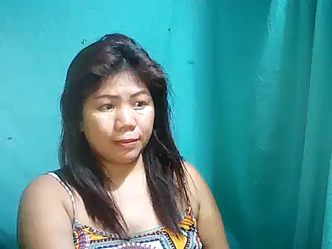 Snapshot of lady_pam2025 chatting on 06-10-26, 02:35 lady pam2025 online show from 06-10-26, 02:35