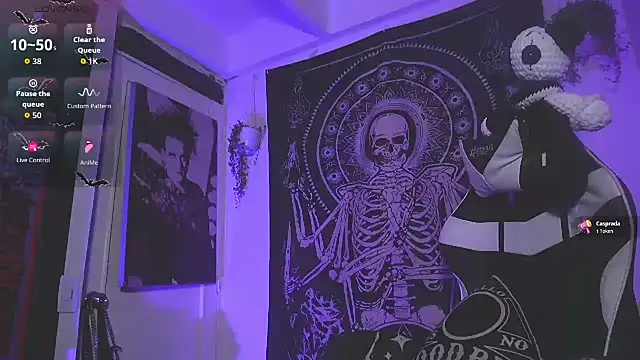 Dalia Vorhees online show from 11-10-25, 02:05