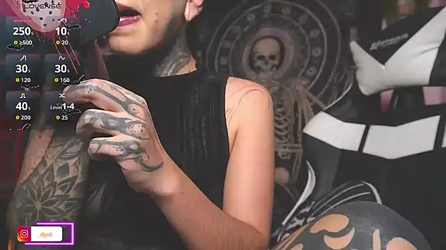 Dalia Vorhees online show from 11-20-25, 01:50