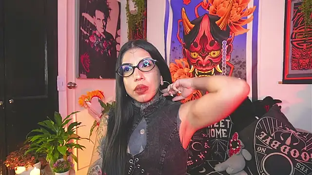 Dalia Vorhees online show from 06-27-26, 02:17