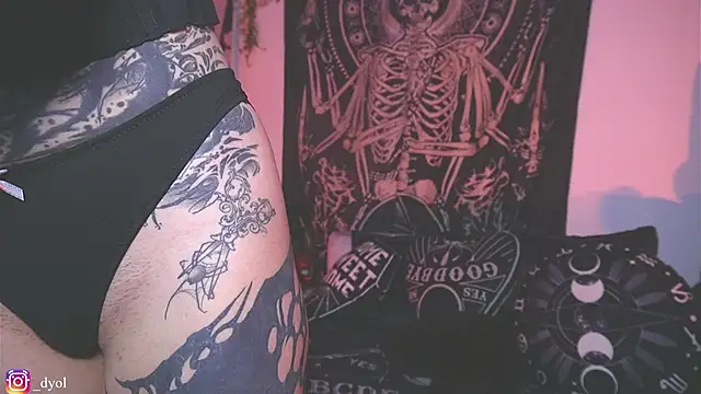 Dalia Vorhees online show from 01-08-26, 01:55