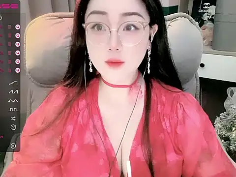 Snapshot of Monica-666888- chatting on 10-27-25, 05:47 Monica-666888- online show from 10-27-25, 05:47