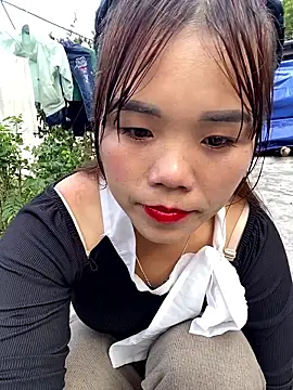 nachi-baby online show from 11-21-25, 08:02