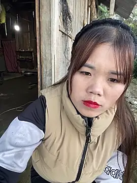 nachi-baby online show from 11-29-25, 08:58