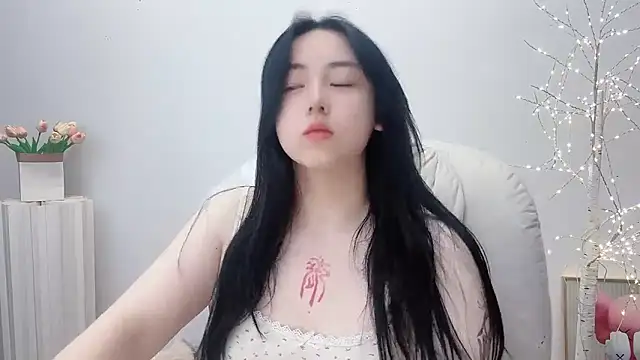 Snapshot of Love-hanzaizai718 chatting on 11-10-25, 08:14 Love-hanzaizai718 online show from 11-10-25, 08:14