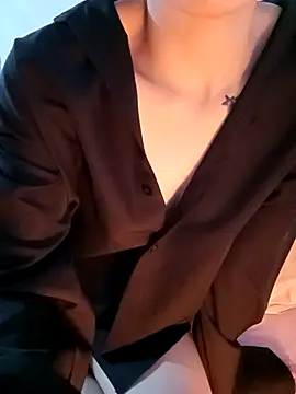 Cherry Le02 online show from 11-05-25, 03:42