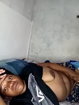 09slambitch online show from 12-18-25, 04:39