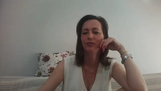 ArianaStarr online show from 05-11-26, 06:48