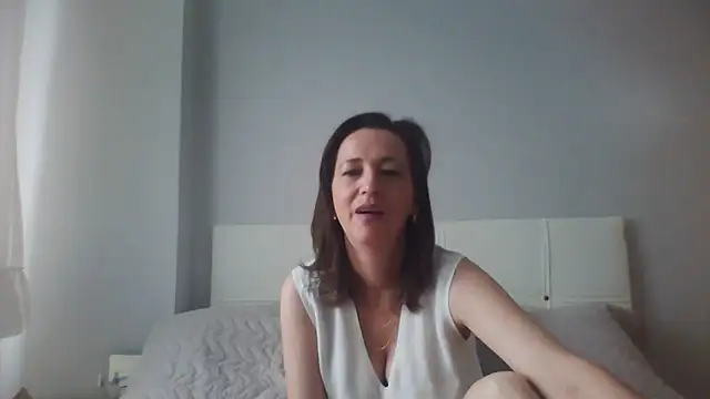 ArianaStarr online show from 06-05-26, 07:03