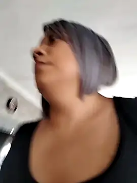 Snapshot of IndianLara chatting on 11-10-25, 08:08 IndianLara online show from 11-10-25, 08:08