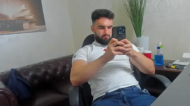 MicahLane online show from 10-26-25, 05:41