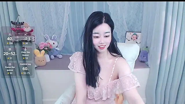 Snapshot of Xiaodie-baby chatting on 05-06-26, 03:10 Xiaodie-baby online show from 05-06-26, 03:10