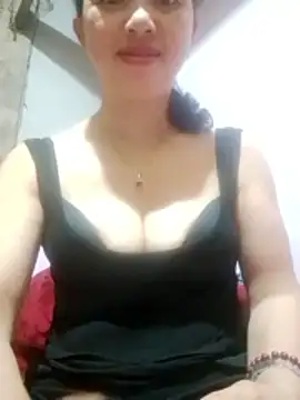 TRIEUTRIEU20 online show from 04-15-26, 08:42