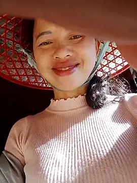 TRIEUTRIEU20 online show from 12-19-25, 07:33