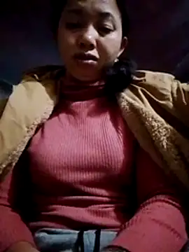 TRIEUTRIEU20 online show from 12-17-25, 06:02