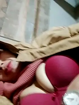 TRIEUTRIEU20 online show from 12-04-25, 09:36