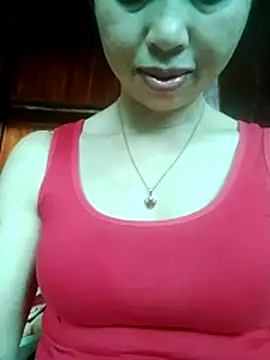 TRIEUTRIEU20 online show from 04-13-26, 06:06