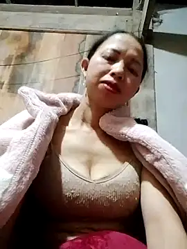 TRIEUTRIEU20 online show from 11-03-25, 02:09