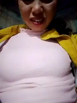 TRIEUTRIEU20 online show from 12-18-25, 07:24