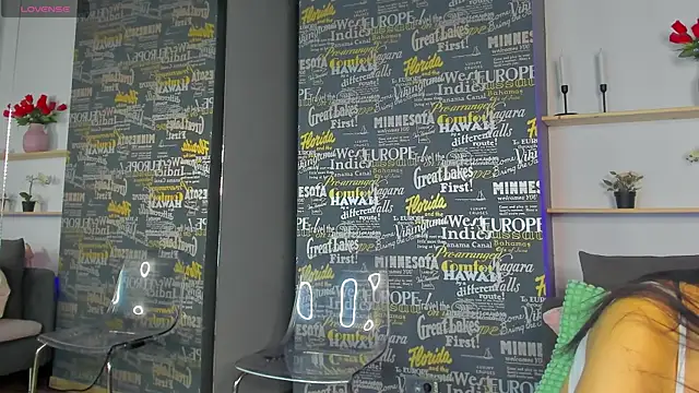 DemmiLove online show from 11-29-25, 08:31