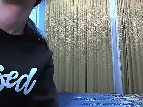 andreea713 online show from 11-02-25, 05:07