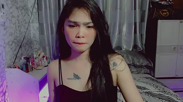  Lachica  online show from 05-14-26, 04:59