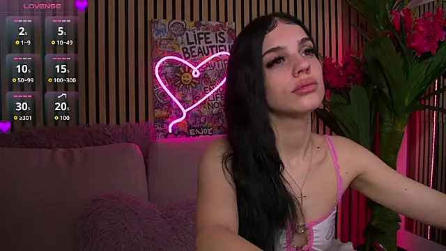 MirunaHaze online show from 03-08-26, 05:22