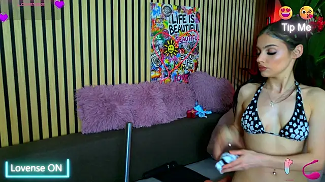 MirunaHaze online show from 05-22-26, 03:21