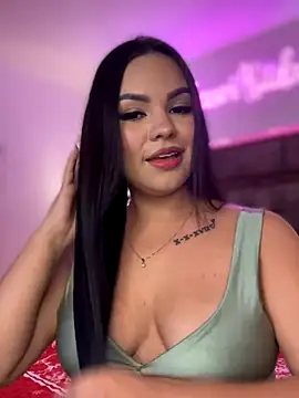 Snapshot of amber_white15 chatting on 11-02-25, 04:17 amber white15 online show from 11-02-25, 04:17