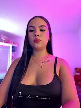 amber white15 online show from 01-14-26, 02:59