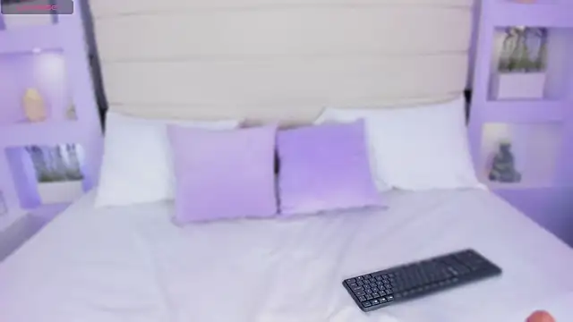 AmyColman  online show from 02-07-26, 12:24