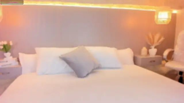 AmyColman  online show from 03-05-26, 12:02