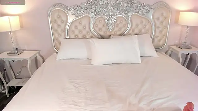 AmyColman  online show from 02-13-26, 12:16