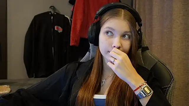 Softixq online show from 11-16-25, 02:55