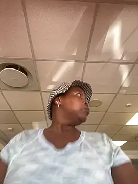 SweetCandy84 online show from 02-18-26, 09:06