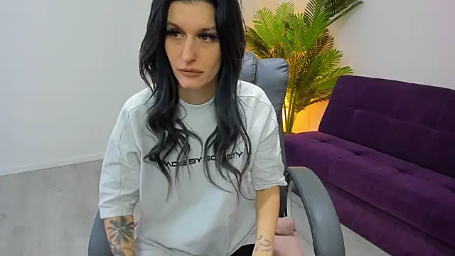 Arya Anna online show from 01-18-26, 05:44